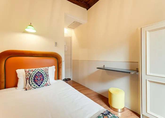 Konukevi Habitat Monti 4*