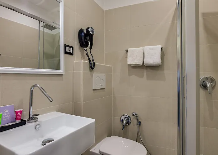 Konukevi Habitat Monti 4*